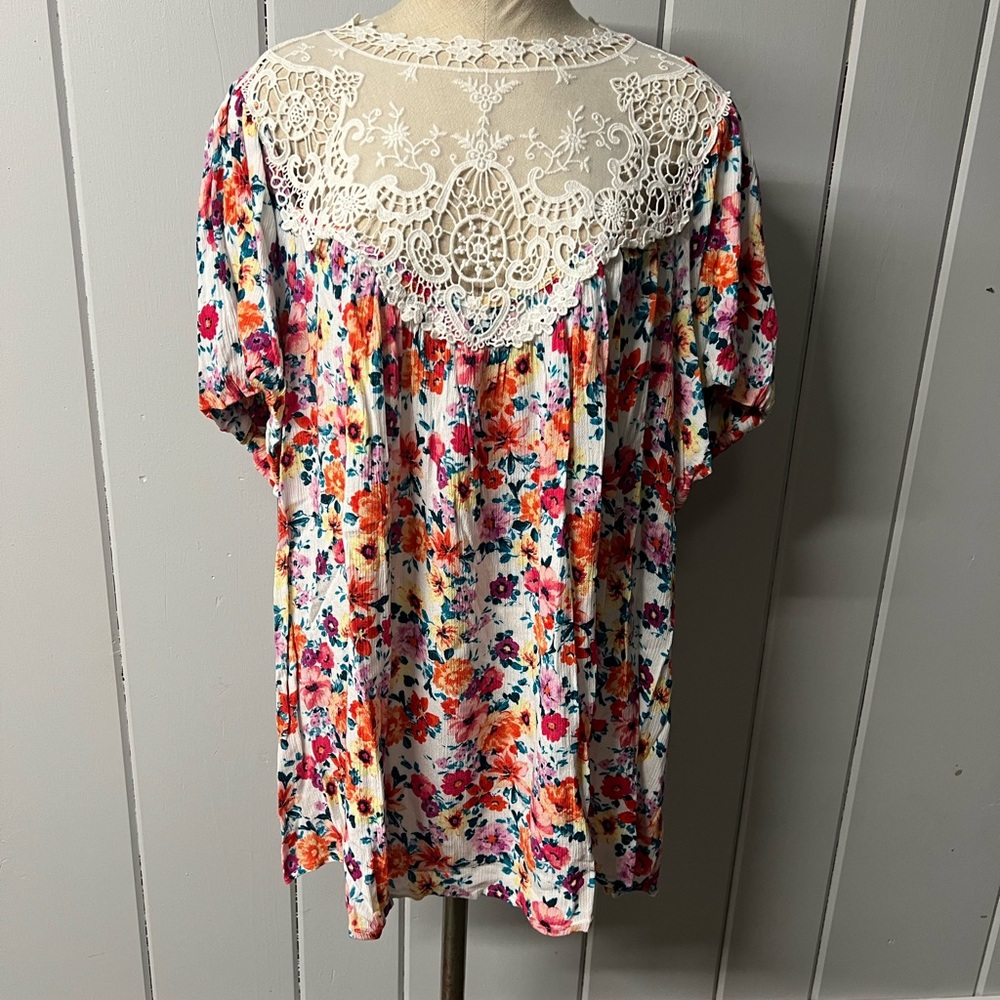 Torrid Multicolor Floral Lace Blouse